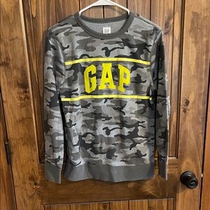 GAP Gray Camo Sweatshirt with Yellow Logo